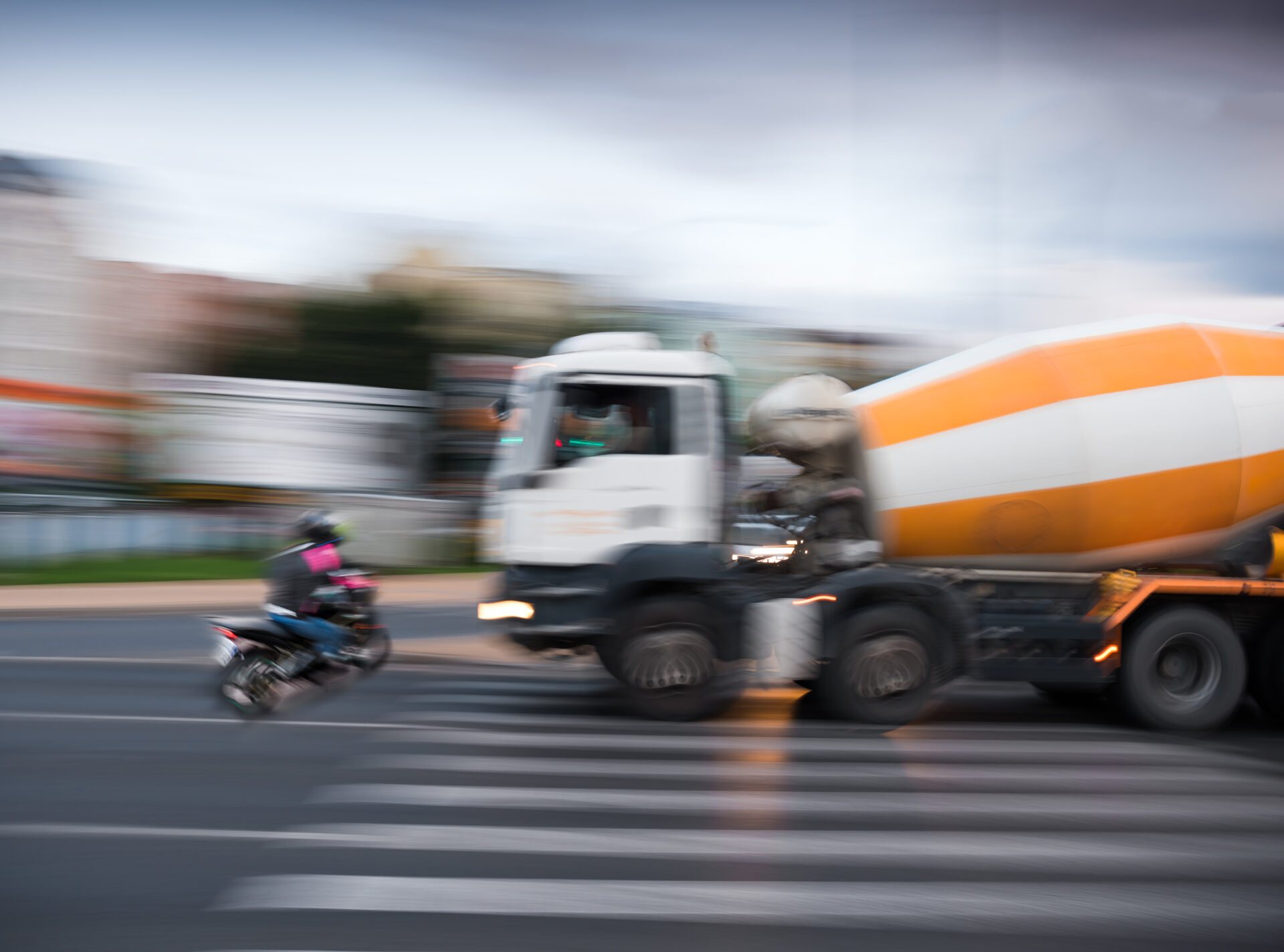 Who Is Liable for a Truck Accident in Florida? | Key FAQ